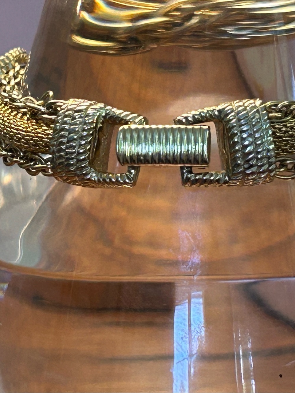 Vintage Goldette gold tone mesh and faux pearl bracelet